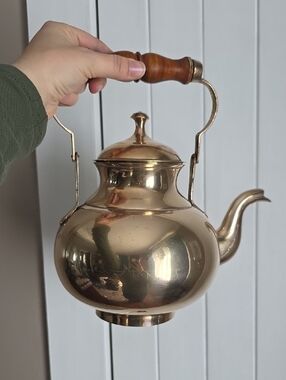 Brass Teapot Kettle with Wooden Handle - Gold Finish